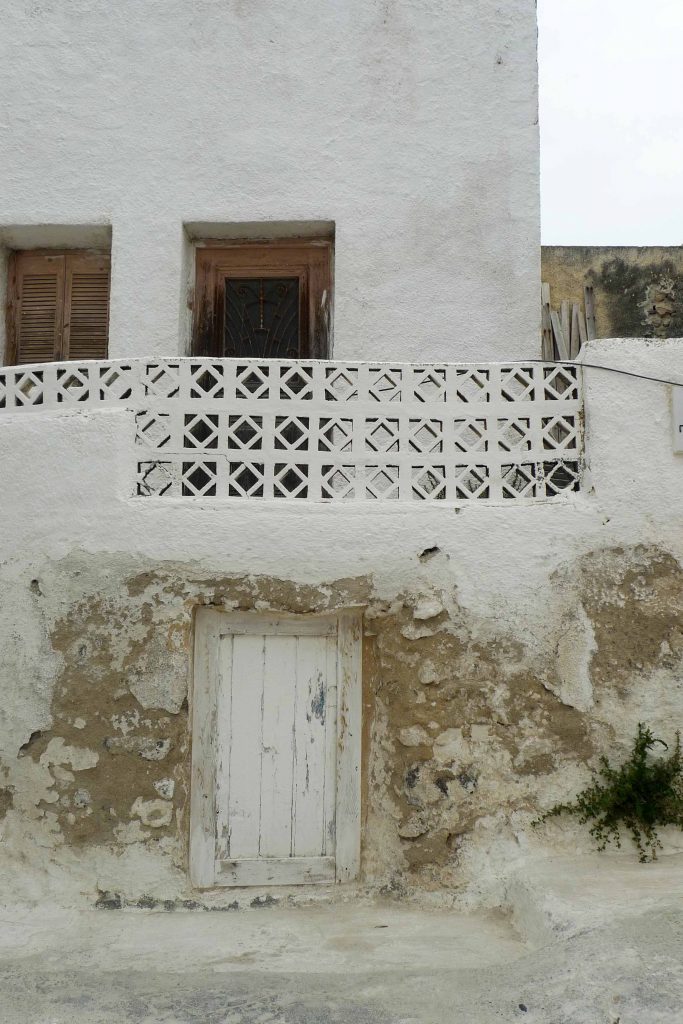 An Afternoon in Emborio, Santorini: A Photo Essay